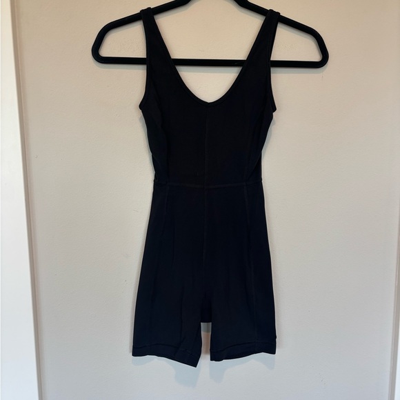 lululemon athletica Pants - Lululemon Athletica Black Sleeveless Jumpsuit Size 0